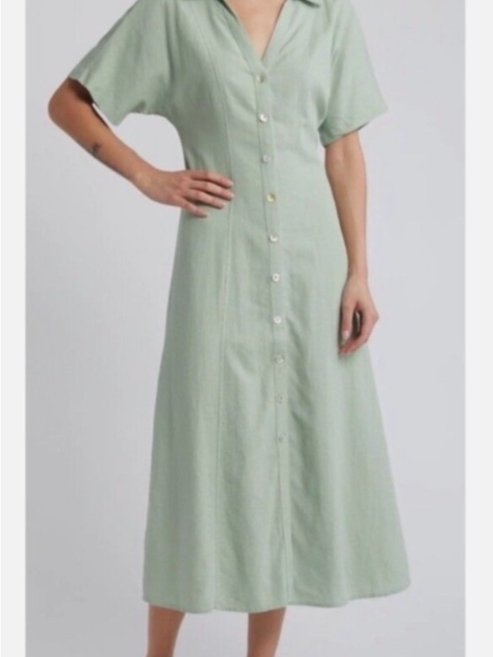 Madewell Button-Front Short Sleeve Midi Dress in Sage Green size 4 Women’s NWOT